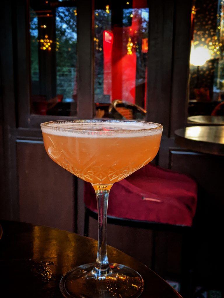 cocktails at ek bar