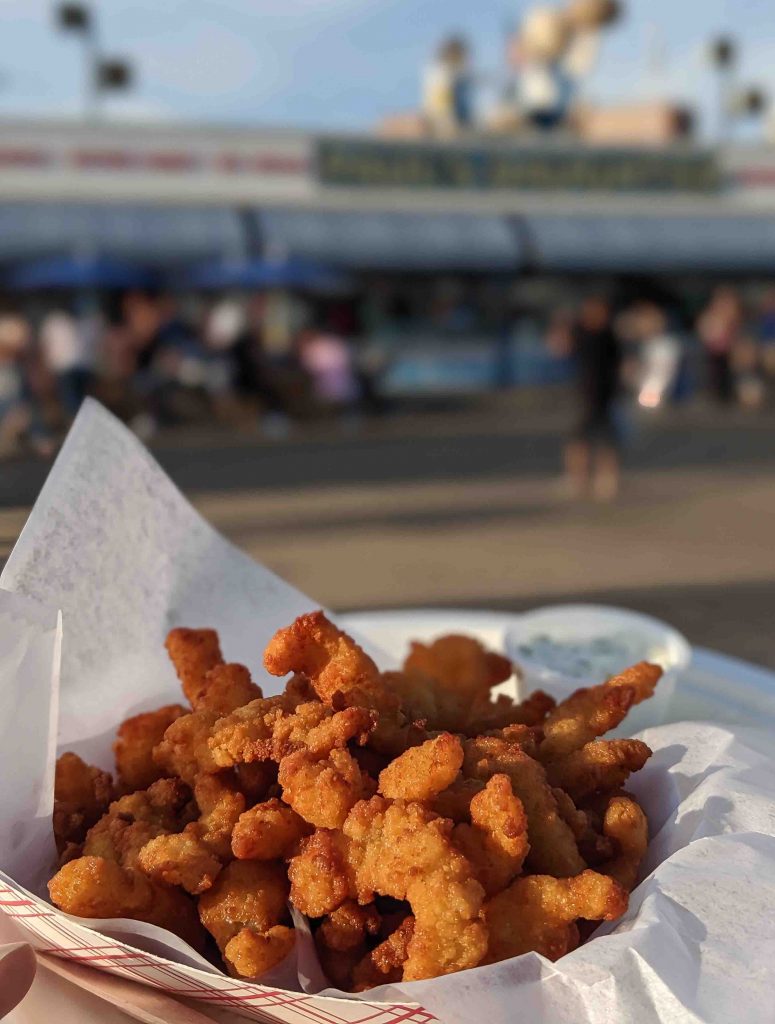fried clams at paul's daughter - coney island