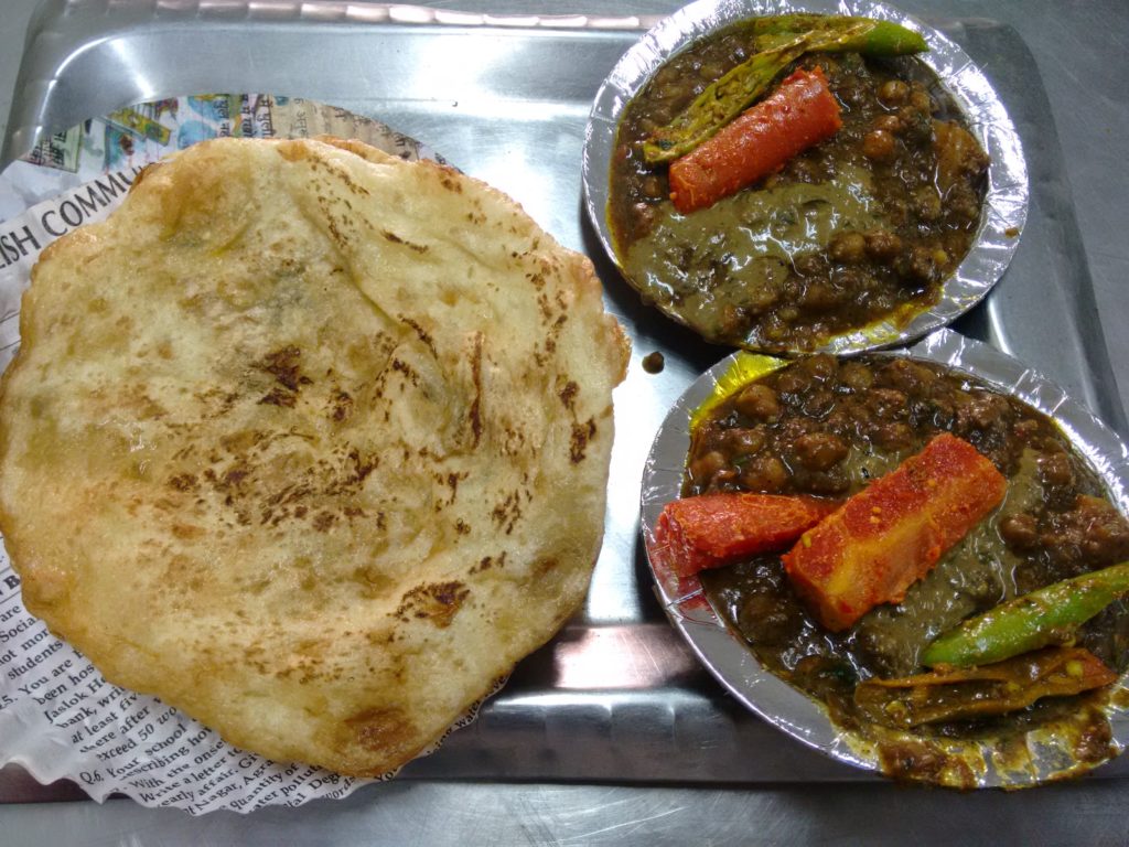 chole bhature at sit ram diwan chand