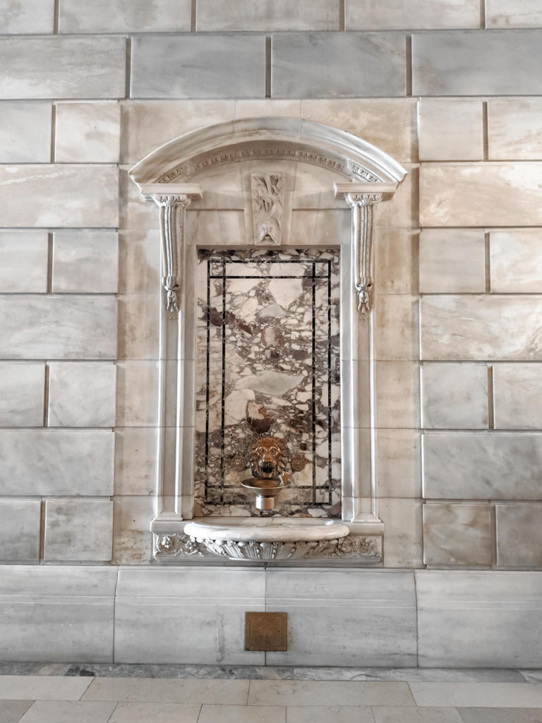 NYPL - inconic sights in NYC