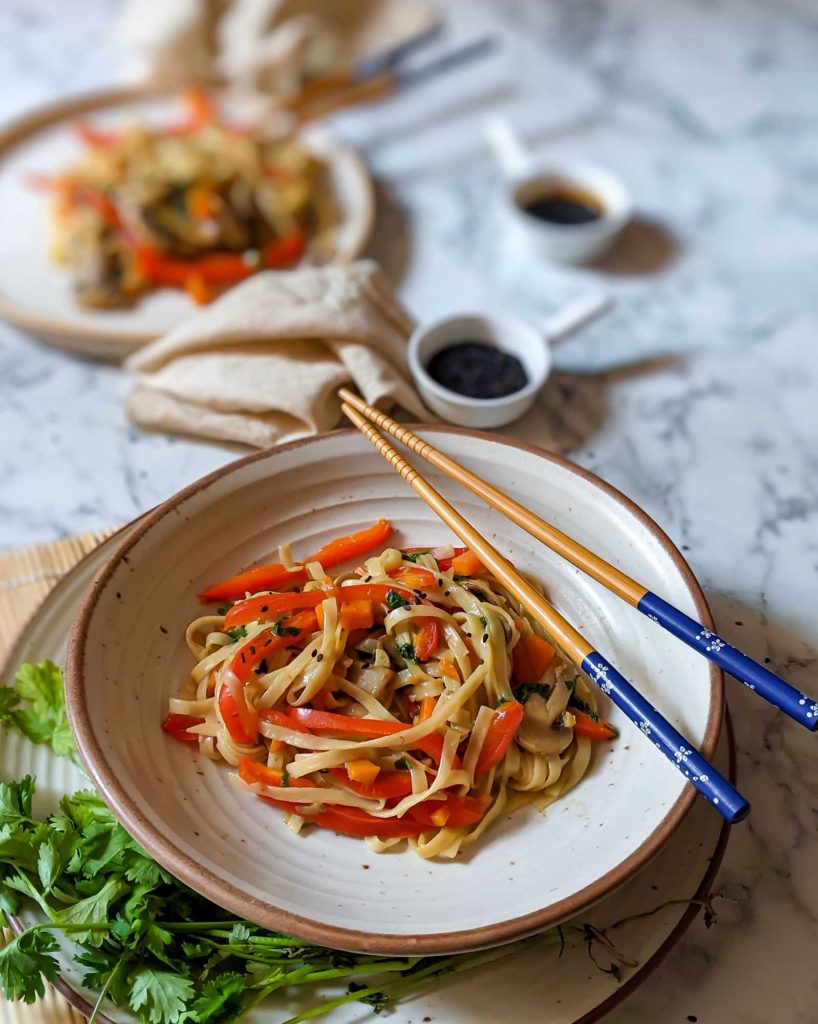 Mushroom udon noodles