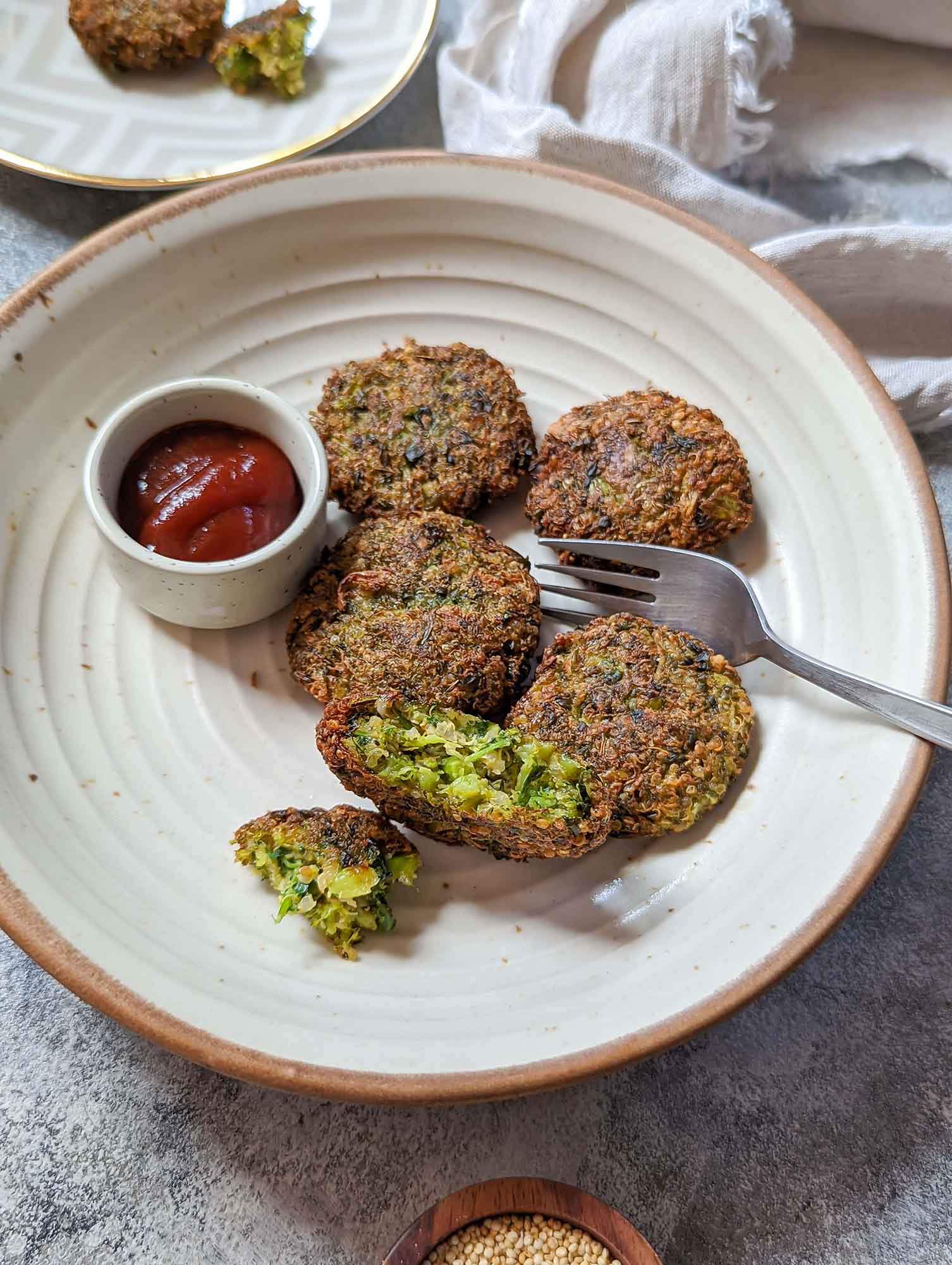 broccoli and quinoa patties