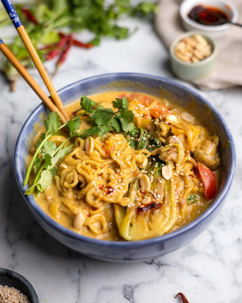 Thai peanut ramen noodles