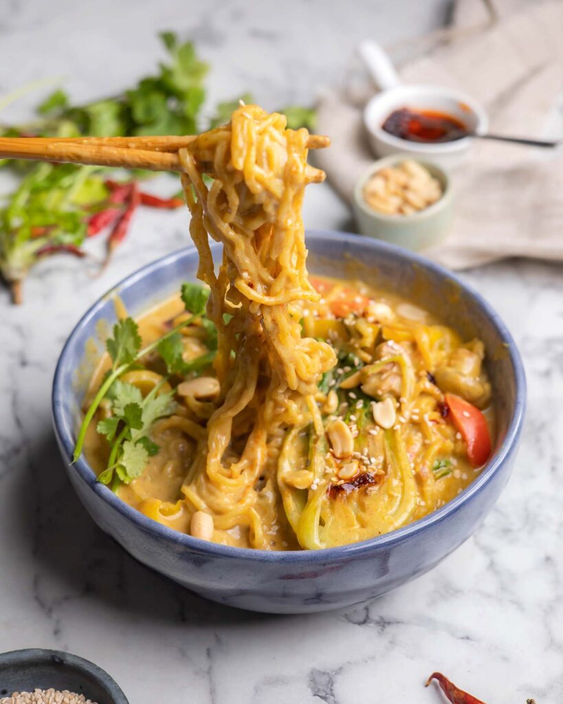 Thai peanut ramen noodles